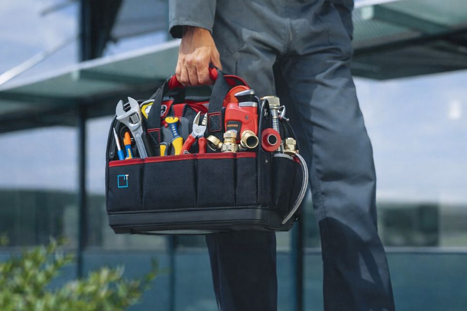 Установка фильтра под мойку