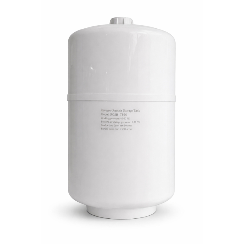 Вместительная ёмкость для чистой воды в коммерческих системах осмоса. Тирасполь, Кишинёв, Молдова.